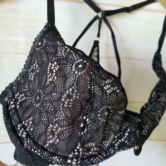 Victoria's Secret Very Sexy Lace Unlined Plunge Underwire Bra 34B Goth Black - Picture 3 of 13